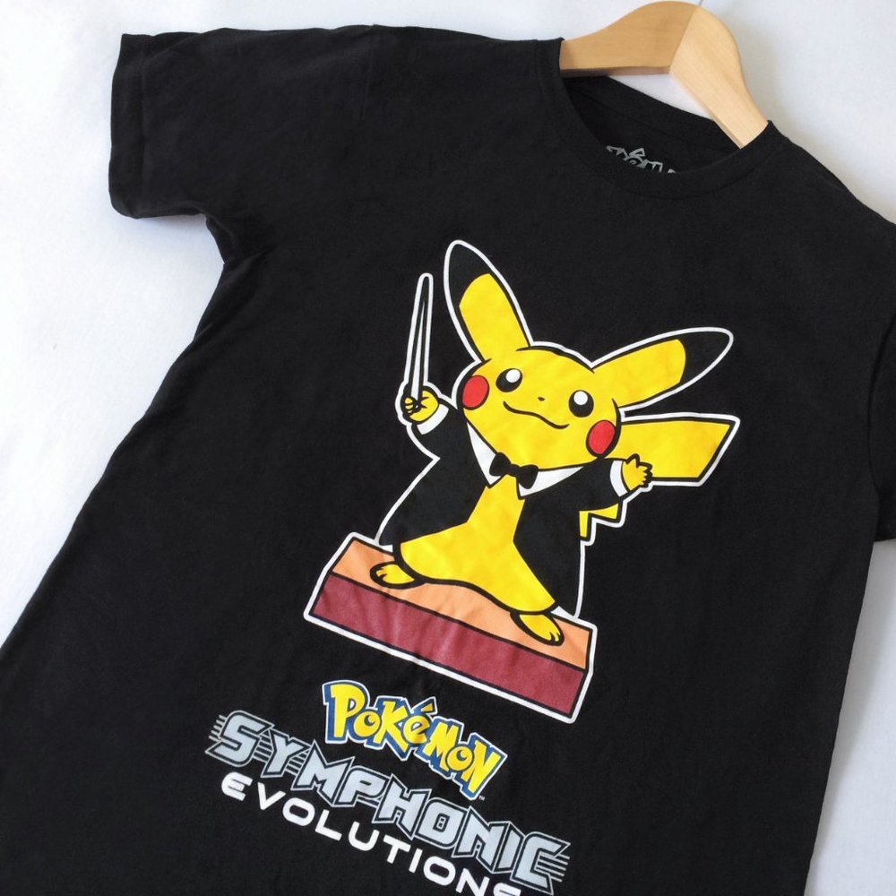 Pokémon Exclusive Pikachu Unisex T-Shirt (NEW)